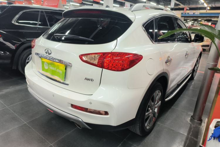 Used Infiniti QX50 2015 2.5L Enjoyment Edition
