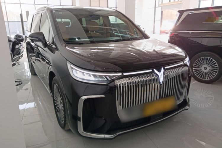 Used VOYAH Dream 2025 PHEV Four-Wheel-Drive Flagship Kunpeng Edition
