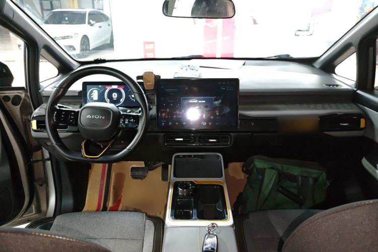 Used AION Y 2022 70 Enjoyment Edition Lithium Iron Phosphate
