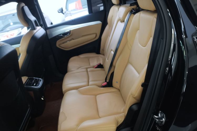 Used Volvo XC90 2018 T6 Zhiyi Edition 7-Seater
