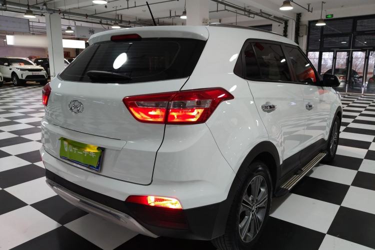 Used Hyundai ix25 2015 1.6L Automatic Two-Wheel Drive Smart GLS Trim
