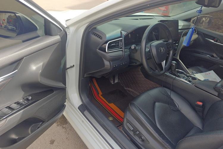 Used Toyota Camry 2021 2.5G Luxury Edition
