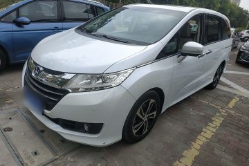 Used Honda Odyssey 2015 Revised 2.4L Luxury Edition