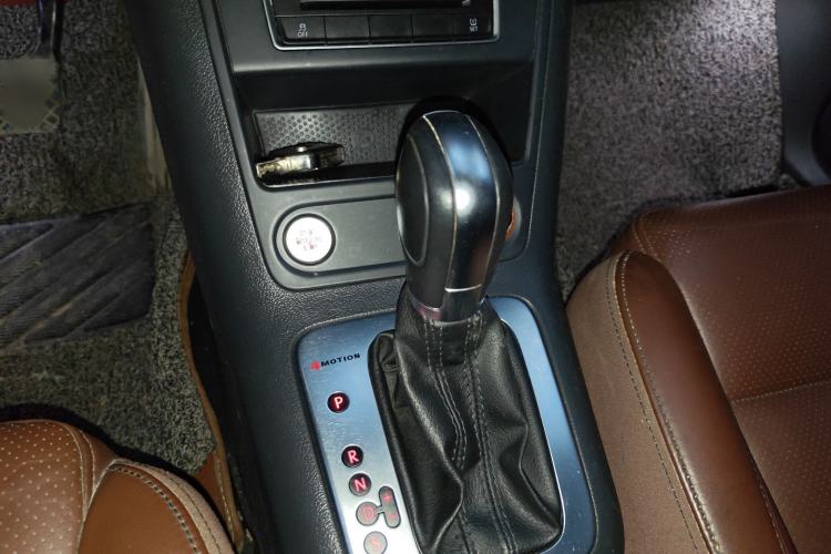 Used Volkswagen Tiguan 2015 1.8TSI Automatic All-Wheel-Drive Luxury Model