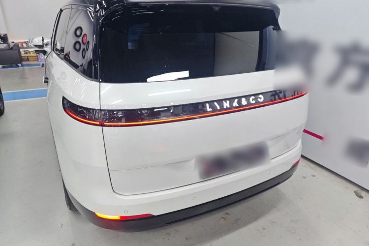 Used Lynk & Co 900 2025 1.5T Ultra
