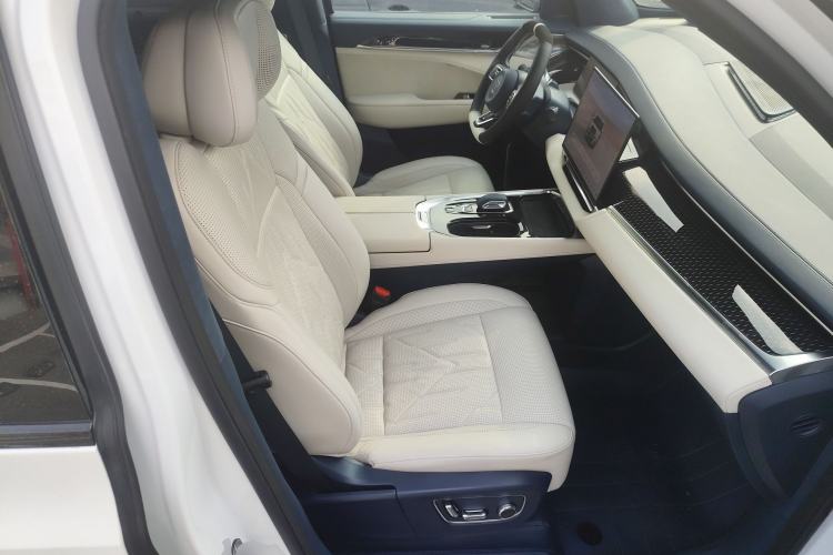 Used Zeekr 009 2024 Six-Seat Executive Version 4WD 108 kWh