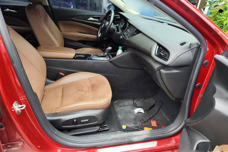 Used Buick Regal 2017 20T Luxury Model
