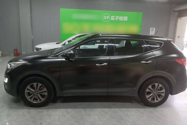 Used Hyundai Santa Fe 2013 2.4L Automatic Two-Wheel Drive Smart Version
