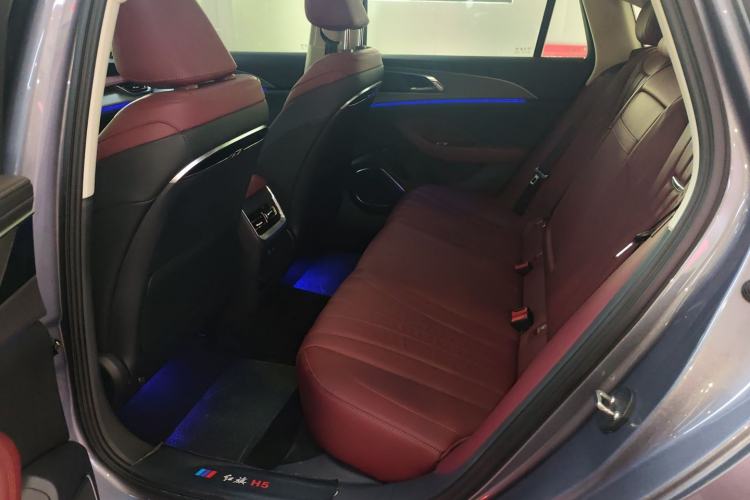 Used Hongqi H5 2024 2.0T Automatic Smart Connect Flagship Edition
