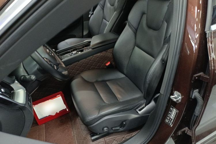 Used Volvo XC60 2018 T5 4x4 Zhiyi Edition
