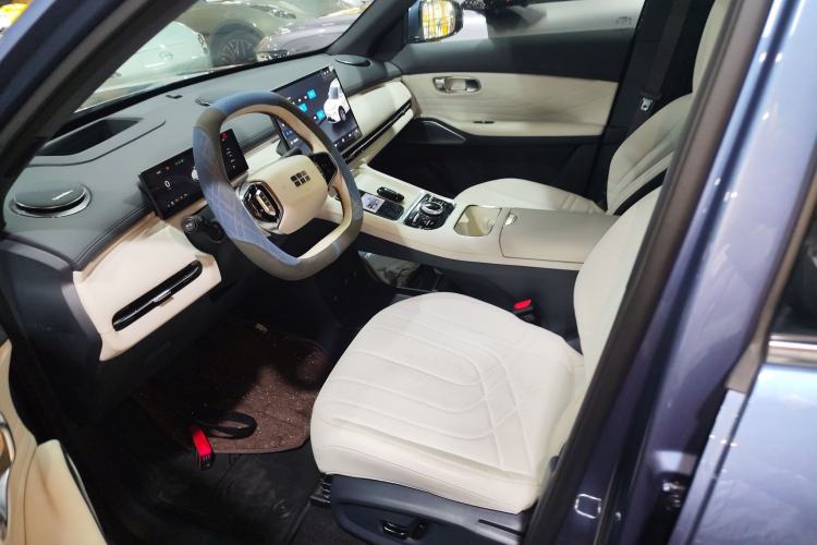 Used  Galaxy Xingjian 7 EM-i 2025 120km Exploration+ Version
