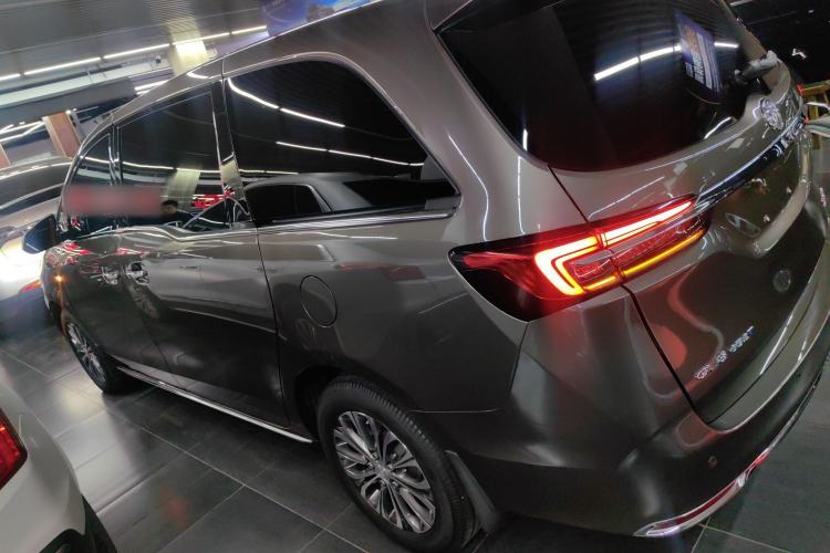 Used Buick GL8 2023 Land Executive Class 652T Luxury Model
