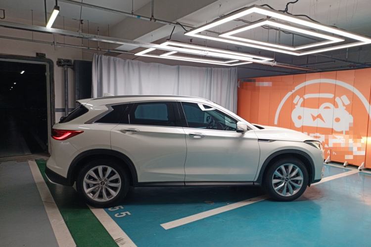 Used Infiniti QX50 2018 2.0T Two-Wheel Drive Fashion Edition