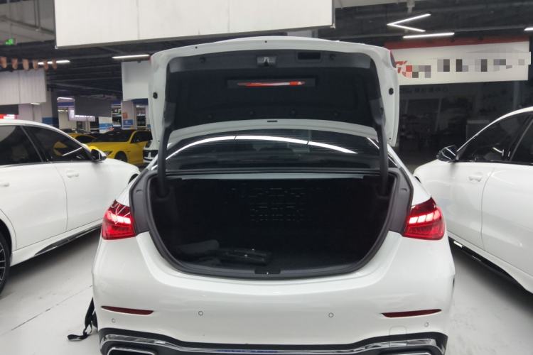 Used Mercedes-Benz C-Class 2023 Second Facelift C 260 L Sport Edition
