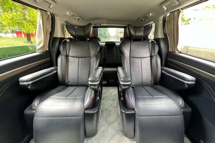 Used GAC Trumpchi M8 2021 Revised Version Lingxiu Series 390T Luxury Edition
