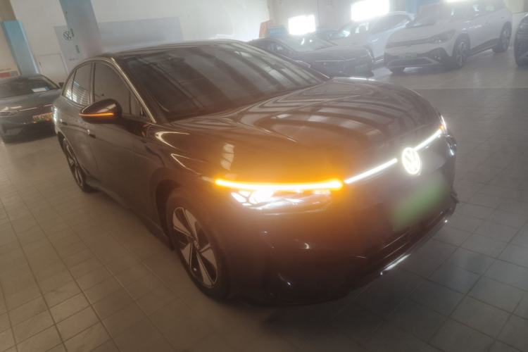 Used Volkswagen ID.7 VIZZION 2024 AIR model
