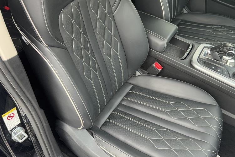 Used Tank 300 2023 Off-Road Edition 2.0T Challenger
