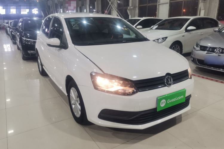 Used Volkswagen Polo 2016 1.4L Manual Fashion Model
