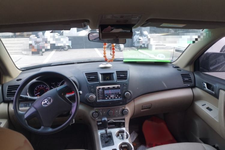 Used Toyota Highlander 2012 2.7L 2WD 5-Seater Elite Edition
