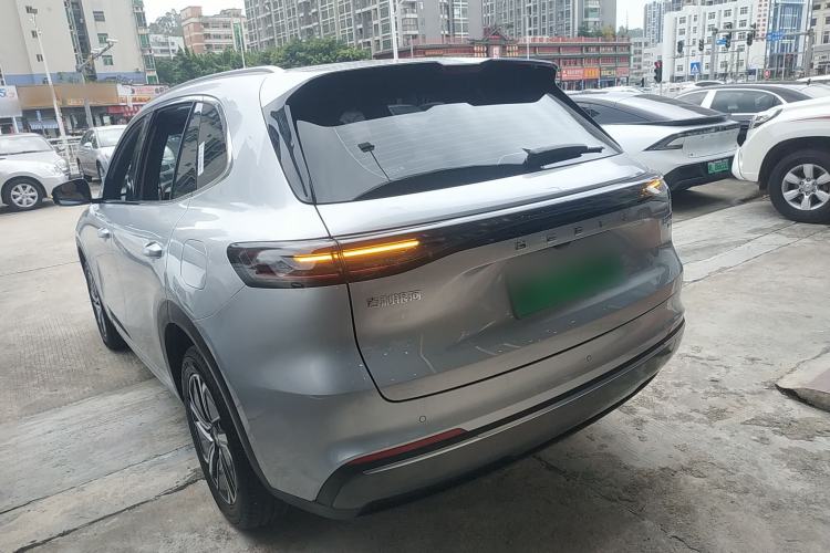 Used Geely Galaxy Galaxy Xingjian 7 EM-i 2025 120km Launch+ Version
