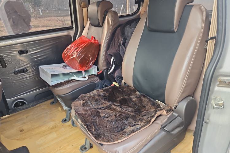 Used Wuling Hongguang V 2022 1.5L Enjoy Edition Electric-Powered LAR
