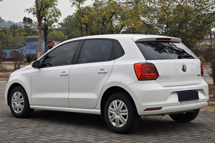 Used Volkswagen Polo 2016 1.4L Manual Fashion Model