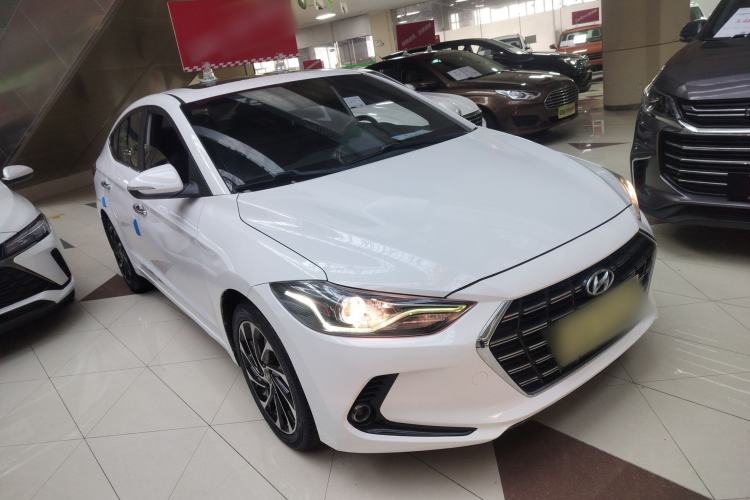 Used Hyundai Elantra 2019 1.4T Dual-Clutch Xuan Dong · Dynamic Model
