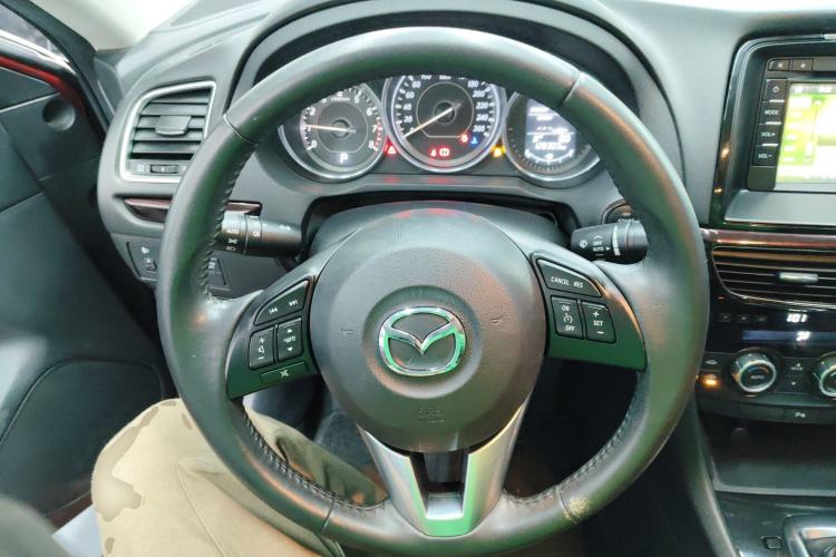 Used Mazda Atenza 2014 2.0L Blue Sky Luxury Edition
