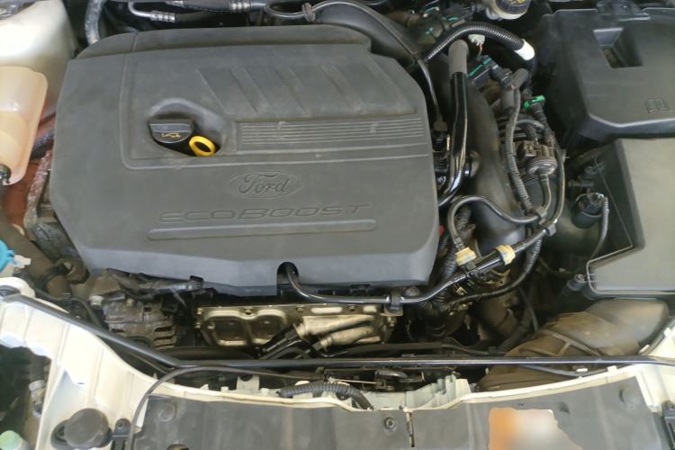 Used Ford Focus 2018 Hatchback Classic EcoBoost 180 Automatic Elite Model
