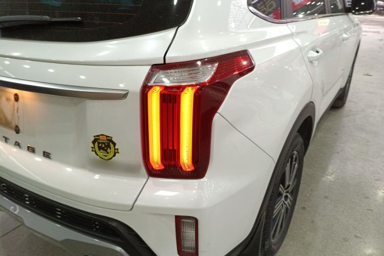 Used Kia Sportage R 2021 Ace 2.0L Splendid Edition
