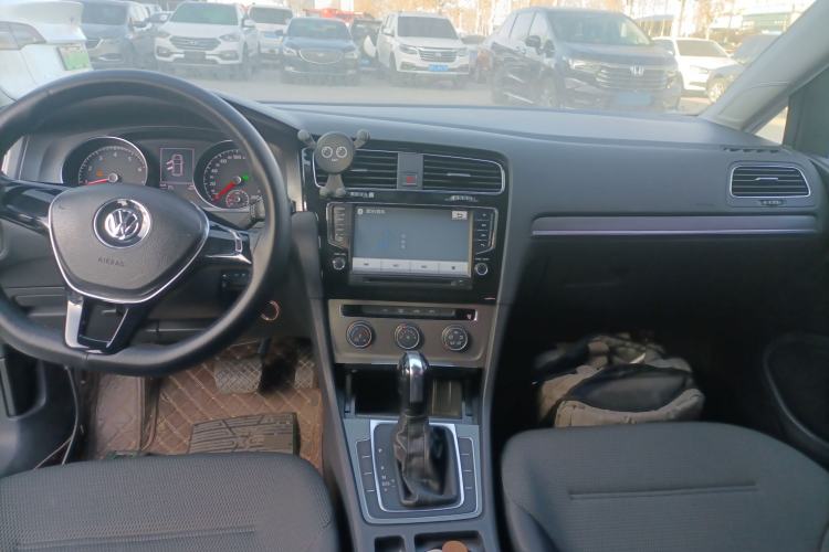 Used Volkswagen Golf 2016 1.6L Automatic Comfort Model
