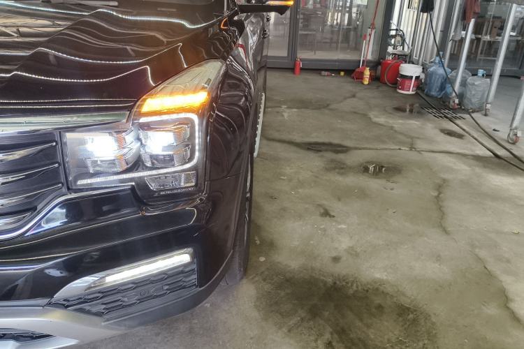 Used GAC Trumpchi GS8 2017 320T Two-Wheel Drive Luxury Smart Connectivity Version (7 Seats)