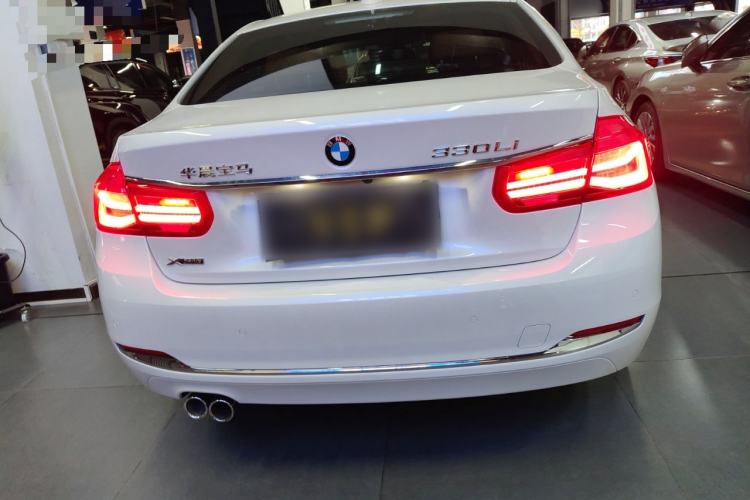 Used BMW 3 Series 2017 330Li xDrive Luxury Design Package
