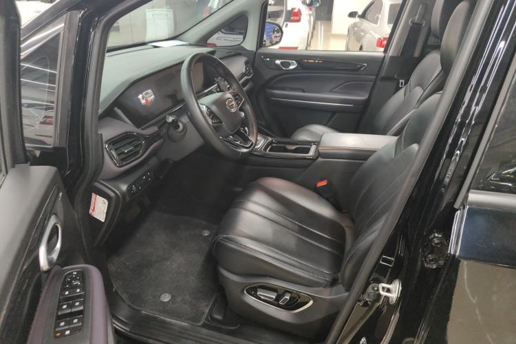 Used GAC Trumpchi M6 2024 MAX 270T WDCT Luxury Edition