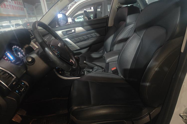 Used Haval H2 2016 Red Label 1.5T Manual Two-Wheel Drive Elite Model
