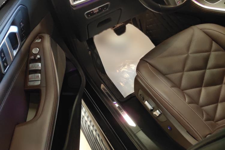 Used BMW X5 2022 Restyled xDrive 30Li M Sport Package
