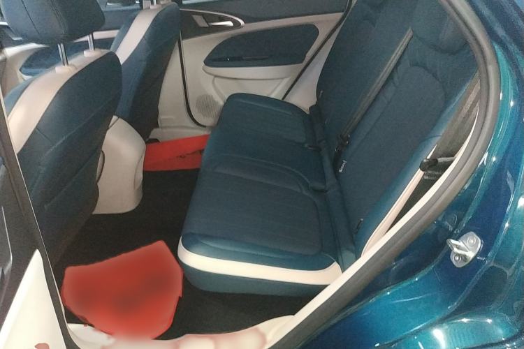 Used ORA Good Cat 2023 401 km Standard Range Luxury Version Lithium Iron Phosphate
