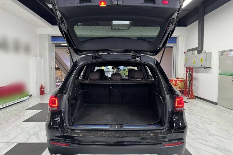 Used Mercedes-Benz GLC 2020 GLC 260 L 4MATIC Dynamic Model
