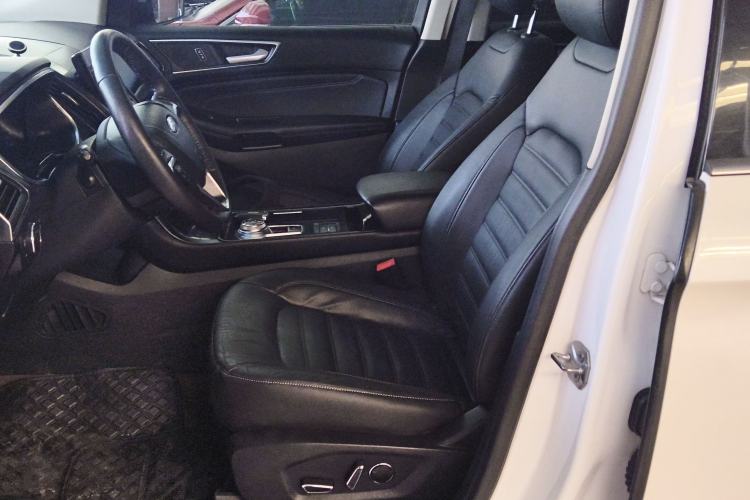 Used Ford Edge 2020 EcoBoost 245 Two-Wheel Drive Titanium 7-Seater
