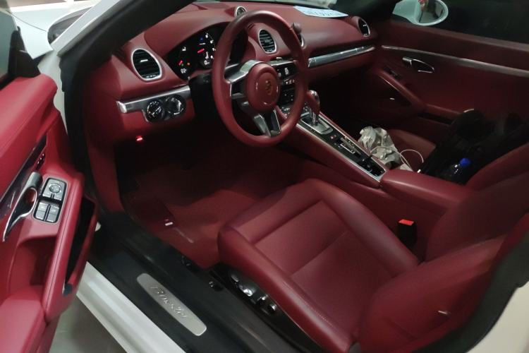 Used Porsche 718 2022 Boxster 2.0T
