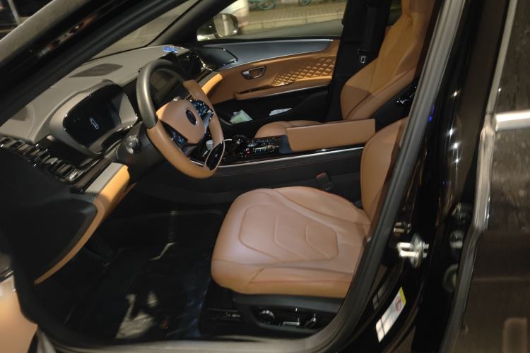 Used BYD Han 2022 DM-i 121KM Prestige Model