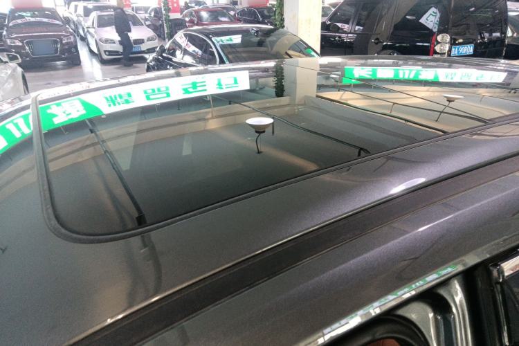 Used Changan UNI-Z New Energy 2024 Blue Whale Smart Electric iDD 125km Beyond Edition
