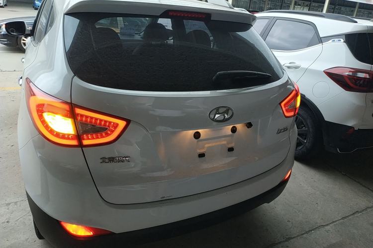 Used Hyundai ix35 2013 2.0L Automatic Two-Wheel Drive Smart GLS China V Standard
