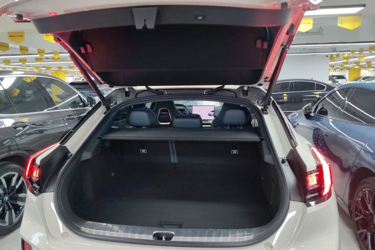 Used Zeekr 001 2025 YOU Edition 100 kWh All-Wheel Drive
