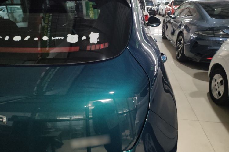 Used ORA Good Cat 2022 Morandi Edition 400km Standard Range Luxury Version Lithium Iron Phosphate
