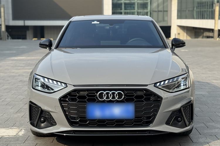 Used Audi A4L 2024 40 TFSI Luxury Dynamic Edition
