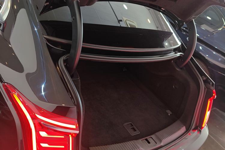 Used Hongqi H9 2020 3.0T Smart Connect Flagship Edition
