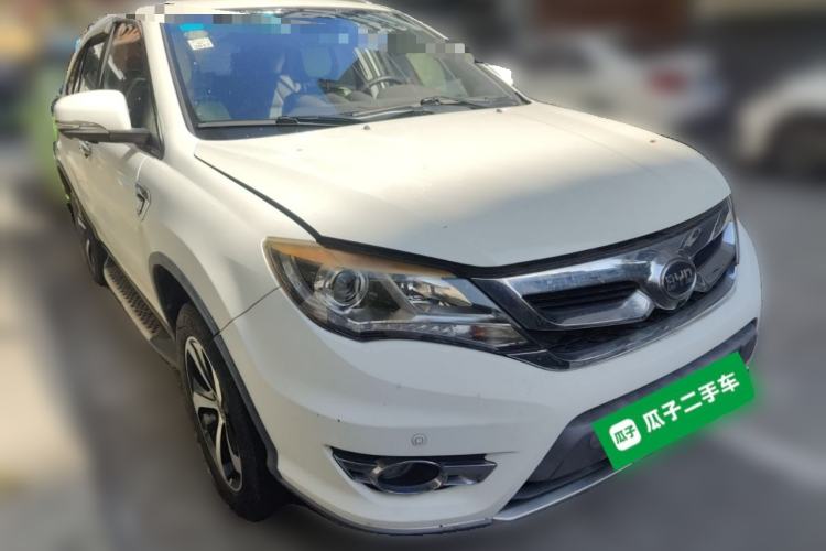 Used BYD S7 2015 2.0T Automatic Prestige Model
