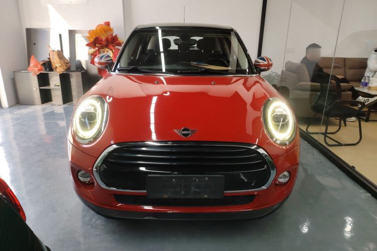 Used  MINI 2019 1.5T COOPER Classic Edition Five-Door Version