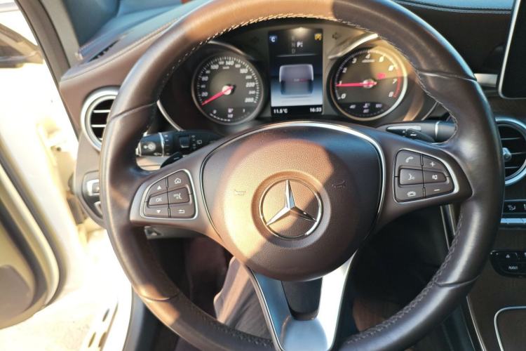 Used Mercedes-Benz GLC 2018 GLC 300 4MATIC Sport Edition
